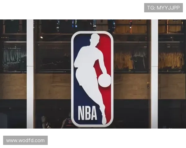 NBA新闻热评：球迷热议最新赛季战况及球队动态 - 副本 (2)