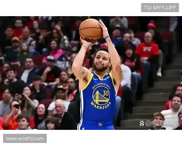 NBA精彩对决全程直播频道，让你不错过每一个瞬间精彩赛事 - 副本 (2)