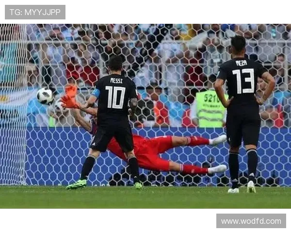 世界杯精彩赛事实时直播全面开启 让你全程掌握最新赛况和实时动态 - 副本 - 副本